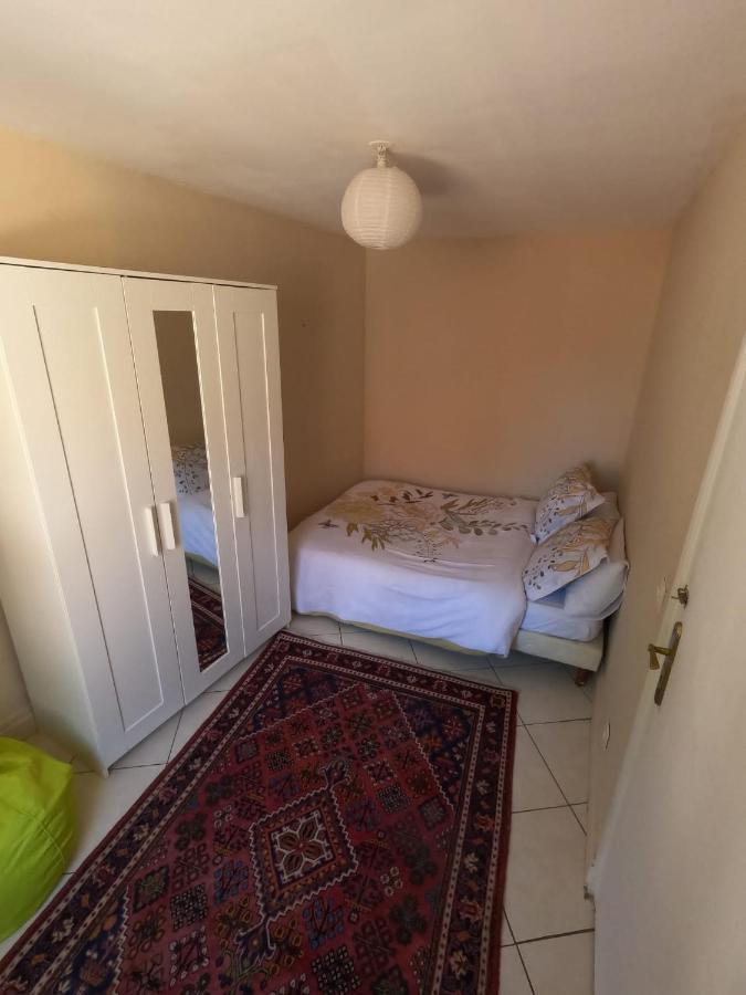 Chez Ma Petite Reine 1 Leilighet Pontoise Eksteriør bilde